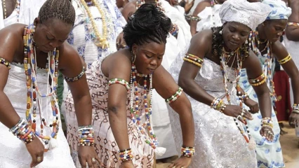 CHRONIQUE DES US ET COUTUMES : Le sang vodoun