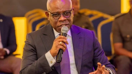 BÉNIN/DÉMOLITION DE L’ANCIEN SIÈGE DE L’ASSEMBLÉE NATIONALE EN CONSTRUCTION : Le site va recevoir une nouvelle infrastructure 