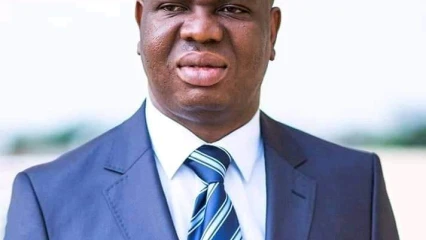 PLUIE A COTONOU : Quand l’eau souhaite la bienvenue à Luc Atrokpo .Des rues et des maisons inondées