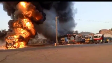 INCENDIE : 7 camions partis en fumée à Kandi