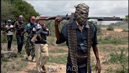 BÉNIN :  Une Église protestante menacée par les terroristes . Le Pasteur sommé de vider les lieux