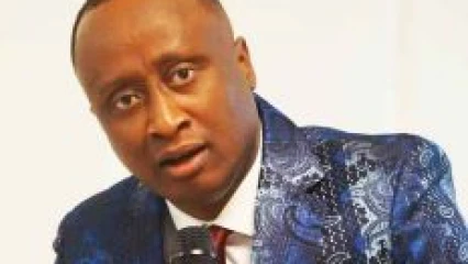 DE L&rsquo;EGLISE A LA POLITIQUE : Elvis Dagba roule pour qui?