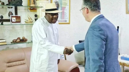 A/S DE LA DÉMOCRATIE EN AFRIQUE : Boni Yayi reçoit l’ambassadeur Brian Shukan à son domicile