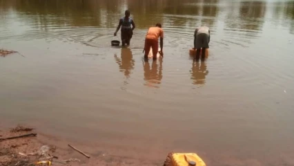 ETAT DEFECTUEUX DES POMPES À MOTRICITÉ HUMAINE A OUASSA-PEHUNCO : L’eau du barrage, le dernier recours des populations . Le maire évoque des difficultés administratives pour la réhabilitation des infrastructures