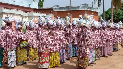DON DE KITS ALIMENTAIRES AUX FEMMES MUSULMANES DE PARAKOU : L’Ong Lfces et El-Hadj Zoubérou font œuvre utile