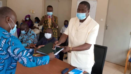 MAIRIE DE NATITINGOU : Le Sg Aimé Béhanzin passe le témoin à Albert N’dah