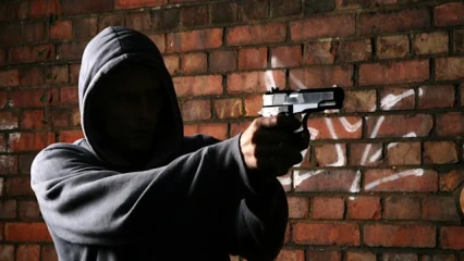 INSÉCURITÉ À ABOMEY-CALAVI : Une vendeuse de bouillie braquée et dépouillée de ses biens