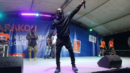 WEEKEND À LA FOIRE INTERNATIONALE DE PARAKOU : Vano et Pamchito étaient sur scène