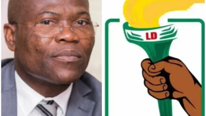 LÉGISLATIVES DU 08 JANVIER PROCHAIN : Le parti « Les Démocrates«  dépose les dossiers avec 24 quitus fiscaux manquants!