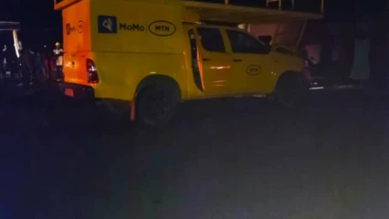 ACCIDENT DE ROUTE A NIKKI : 5 enfants meurent sur place, deux et leur papa aux urgences