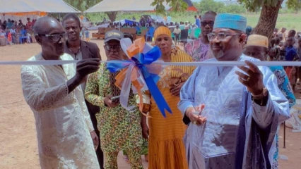 Amélioration des conditions d’études à Parakou: le Président Richard Boni Ouorou fait don d’un module de classe à l’Epp Damabou