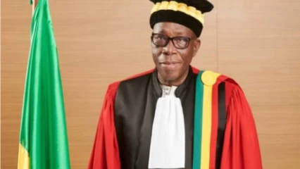 LÉGISLATIVES DE JANVIER 2023 : La cour constitutionnelle lance le recrutement de ses délégués