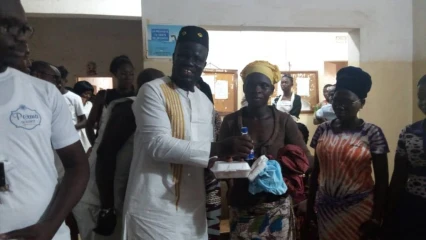 DON A LA PÉDIATRIE DU CHUD BORGOU/ALIBORI : Les festivaliers de Kofa sement la joie dans les cœurs des patients