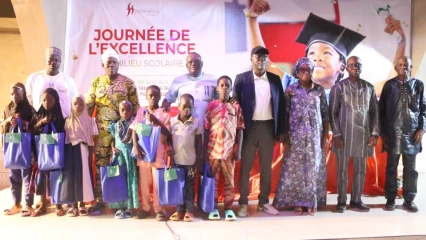 CÉLÉBRATION DE LA 4E ÉDITION DE LA JOURNÉE DE L&rsquo;EXCELLENCE ÉDUCATIVE DANS LE BORGOU PAR LA FONDATION HYSTÉRÉSIS : Aurélie Adam Soulé ou l&rsquo;engagement de créer l&rsquo;émulation