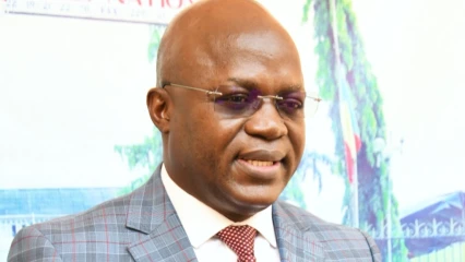 BAISSE DU POURCENTAGE DES INSCRITS AU BEPC 2022 COMPARATIVEMENT À L’ANNÉE DERNIÈRE : Le ministre Kouaro Yves Chabi se justifie