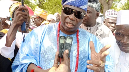 PARAKOU/ SUPPOSÉES IMPERFECTIONS LIÉES AUX TRAVAUX D’ASPHALTAGE À ZONGO : Le ministre Tonato répond à l’honorable Rachidi Gbadamassi