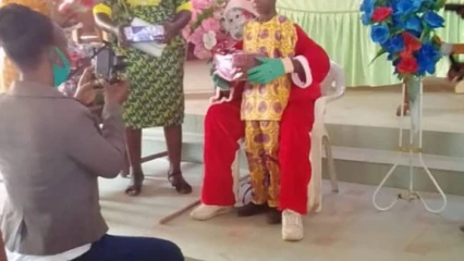 NOËL AVANT L&rsquo;HEURE À PARAKOU : L&rsquo;école privée protestante « La Galilée » offre des cadeaux à ses écoliers