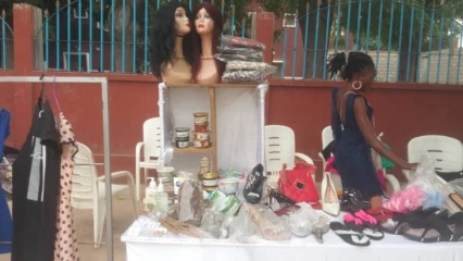 FOIRE DE LA VENTE PRIVEE SOLIDARITÉFEMININE A PARAKOU :   L’entreprise ‘’Adi Store’’ promeut les femmes micro-entrepreneurs    . Pari gagné pour la promotrice Advienne Sasse