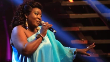 THE VOICE AFRIQUE FRANCOPHONE SAISON 3 :  La béninoise Carina Sen rejoint son compatriote en finale