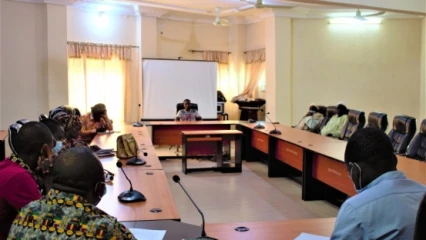 INSTALLATION D’UN COMITÉ DE RIPOSTE CONTRE LA COVID-19 A BANIKOARA : Sarako Tamou préoccupé par la santé de ses populations