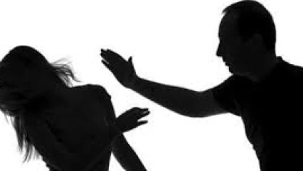 VIOLENCE CONJUGALE À TAMAROU DANS LA COMMUNE DE N&rsquo;DALI : Un homme bat à mort sa femme enceinte