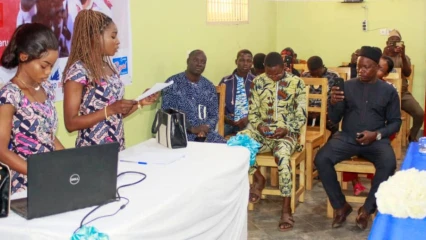 APRÈS UN AN DE FORMATION THÉORIQUE ET PRATIQUE :  La 4è promotion du Cfoman-Daabaaru a présenté ses résultats avec brio    