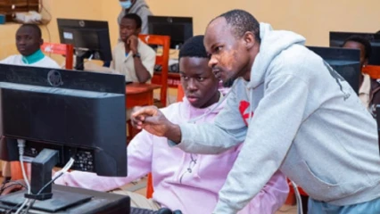 Senum 2025 à cotonou: les élèves et les étudiants ont-ils accès aux outils numériques ?