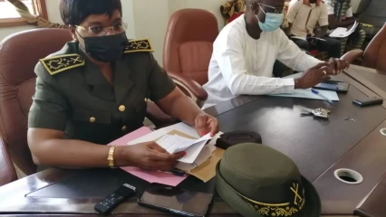 TOURNEE STATUTAIRE DU PREFET DE L’ATACORA A Péhunco, Lydie Nah reçoit une panoplie de doléances du maire Koto