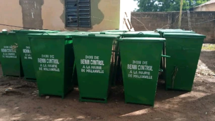 ASSAINISSEMENT  : Bénin-Control Sa offre des matériels à la mairie de Malanville