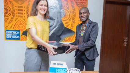 POUR SON PROFESSIONNALISME DANS LE TRAITEMENT DE L’INFORMATION : Friedrich Ebert Stiftung encourage « Banouto » avec des équipements