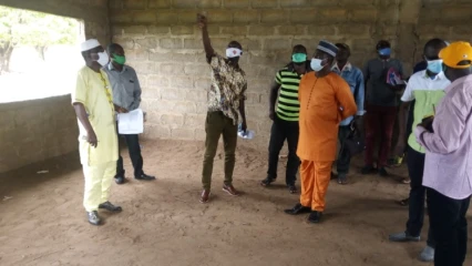 CONSTRUCTION D’INFRASTRUCTURES DANS LA VILLE DE PARAKOU : Le maire Zimé et son équipe apprécient l’évolution des travaux