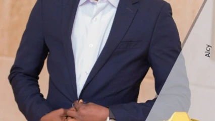 CONCOURS WIKIPEDIA DE LA  PHOTOGRAPHIE : Fréjus Fiossi remporte le premier prix