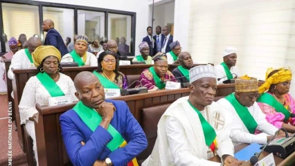 ENVOI DE SOLDATS BÉNINOIS AU NIGER  «La déclaration de guerre est-elle autorisée par l&rsquo;Assemblée Nationale ?», demandent  »Les Démocrates »  .Voici les 19 questions des parlementaires au gouvernement