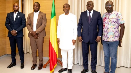 AUDIENCE À LA COUR CONSTITUTIONNELLE ET À LA LNB : Dorothée Sossa et Gaston Zossou reçoivent l’Unamel-Bénin . Les deux structures ouvertes à une collaboration avec les médias en ligne
