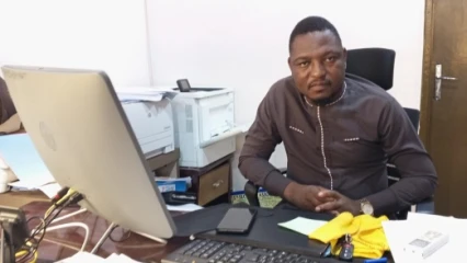 BORGOU/IMMATRICULATION DES ENGINS À DEUX ET TROIS ROUES : Le retrait des plaques désormais possible en 24h  . Les explications du C.a Anatt Borgou Parfait Lègba