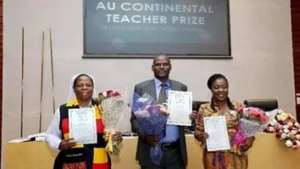 PRIX DE L&rsquo;ENSEIGNANT DE L&rsquo;UNION AFRICAINE 2019 : L’absence criante d’enseignants béninois sur le podium ! . Mahugnon Kakpo interpellé