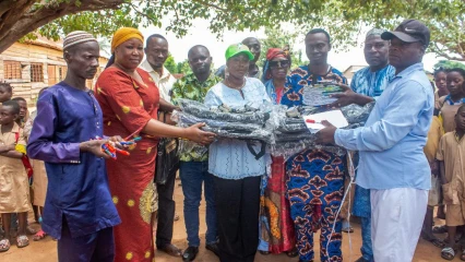 Hautement social à Parakou: Adiza Arouna vole au secours des élèves démunis