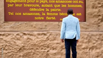 USAGE DU MOT « TEL » SUR LE DÉVOILEMENT DE LA STATUE DE L’AMAZONE : Voici les explications de Wilfried Léandre Houngbédji