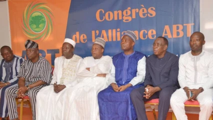 CONGRÈS EXTRAORDINAIRE DE L&rsquo;ALLIANCE POUR UN BENIN TRIOMPHANT : Abt et ses militants optent pour la Dynamique Républicaine
