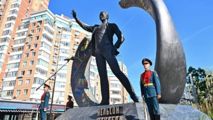 9 ANS APRÈS LA MORT DE MANDELA  : La Russie pose un acte hors du commun 