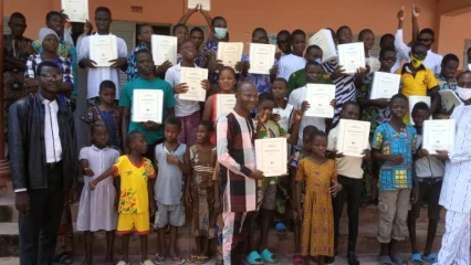 DON DE LIVRES DE BRAILLES AU CPSA DE PARAKOU : Le philanthrope Rachidi Adam a encore fait parler son cœur