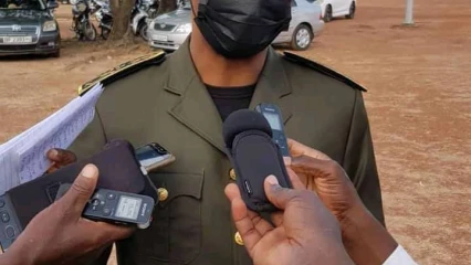 EXAMEN DU BEPC DANS LE BORGOU : Le préfet Mama Cissé dope le moral aux candidats . Plus de 12 000 composent