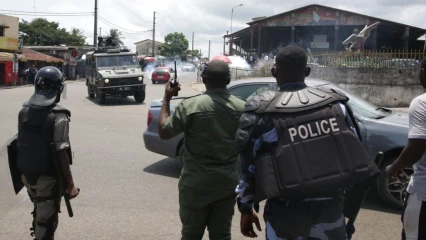 APRÈS LE SCRUTIN PRÉSIDENTIEL DU 26 AOÛT DERNIER : Un couvre-feu instauré, l&rsquo;accès à internet suspendu