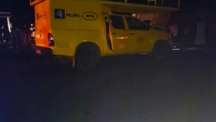 ACCIDENT DE ROUTE A NIKKI : 5 enfants meurent sur place, deux et leur papa aux urgences