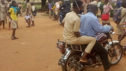 RENTRÉE SCOLAIRE 2020-2021 A PARAKOU : Les gestes barrières aux oubliettes