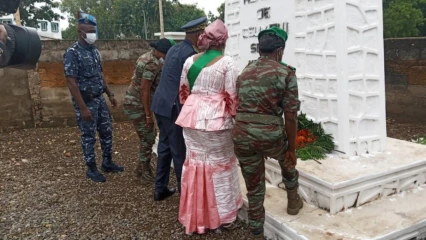 FETE DE L&rsquo;INDEPENDANCE A KANDI : Le préfet Ky-Samah et le maire Osséini sacrifient à la tradition