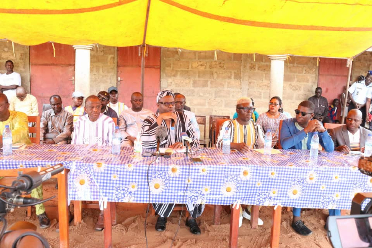 LANCEMENT DU PROJET D&rsquo;ÉLECTRIFICATION RURALE À NIKKI : 50 lampadaires bientôt installés à Sèrékali