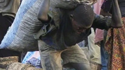 UTILISATION DE LA MAIN D’ŒUVRE INFANTILE AU BENIN : Les doux supplices des âmes innocentes . Les grands paradoxes du travail des enfants