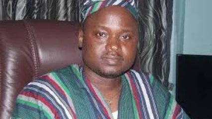 CONCENTRATION DES CLASSES DE TERMINALE AU CEG-1 BANIKOARA : Le maire Sarako Tamou explique le bien-fondé de l&rsquo;initiative