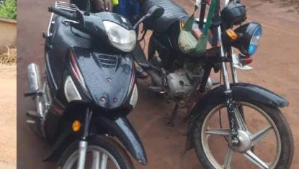 VOL DE MOTOCYCLETTES À COCOTOMEY : La police républicaine met la main sur deux individus